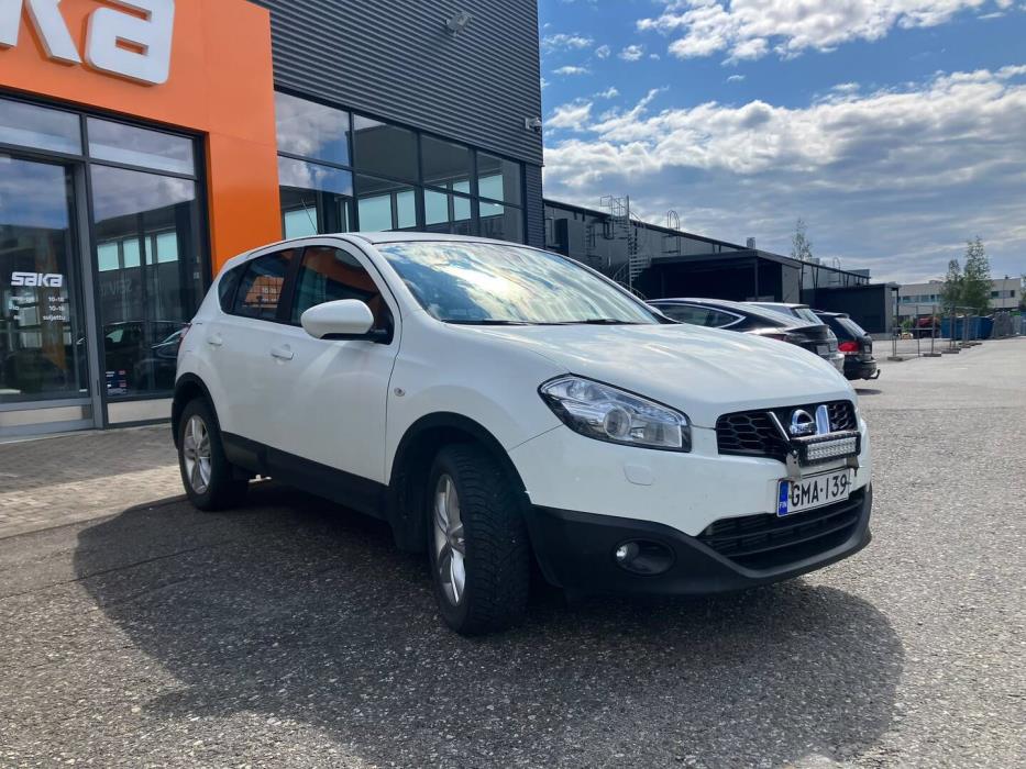 NISSAN Qashqai 2011