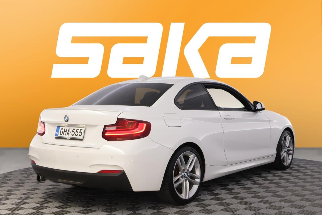 BMW 220 2016