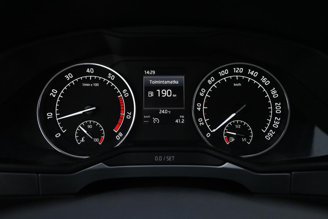 SKODA Superb 2016
