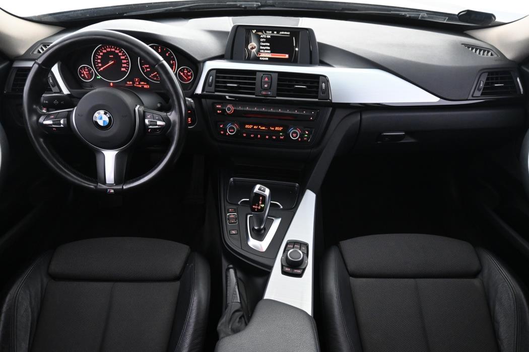 BMW 320 2016