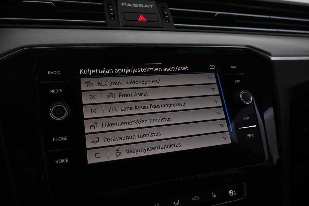 VOLKSWAGEN Passat 2020