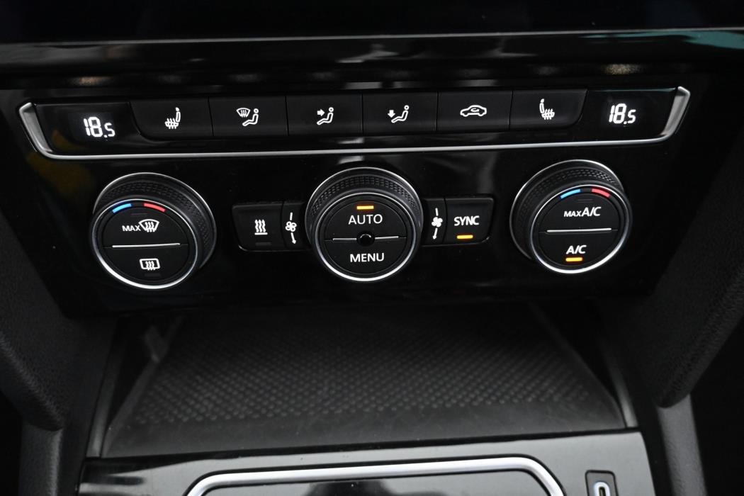 VOLKSWAGEN Passat 2020