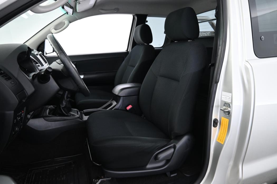 TOYOTA Hilux 2014