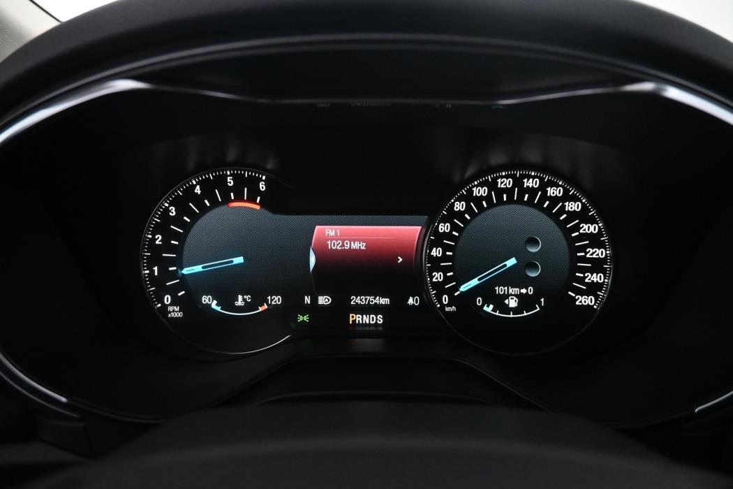 FORD Mondeo 2015