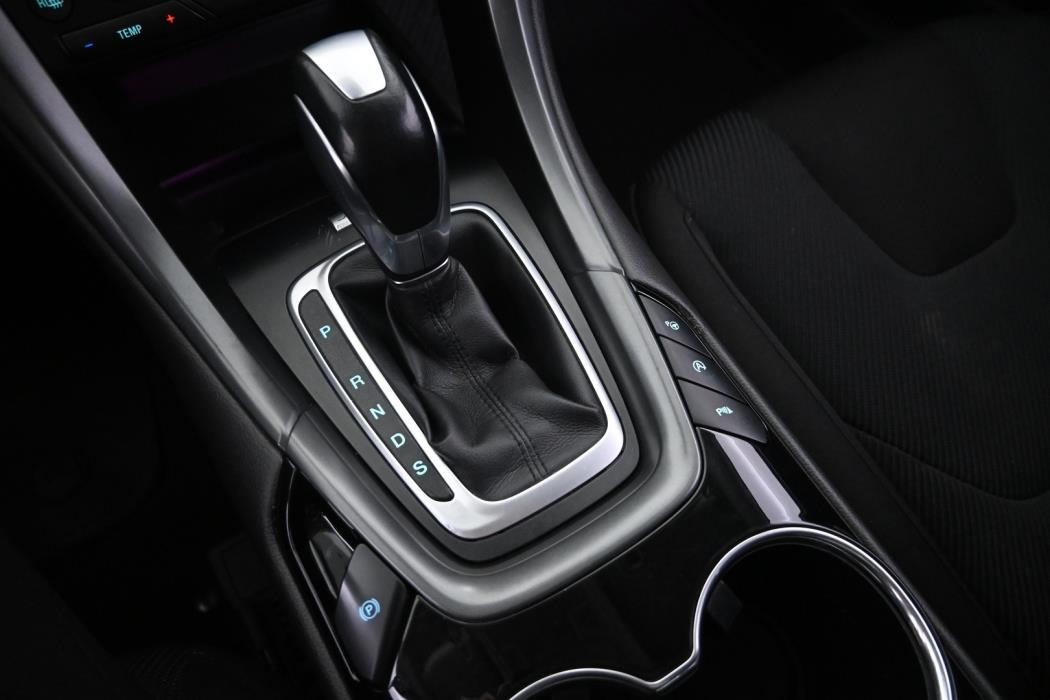 FORD Mondeo 2015