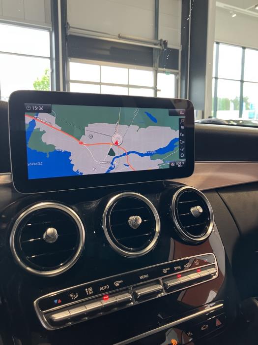MERCEDES-BENZ C 2020