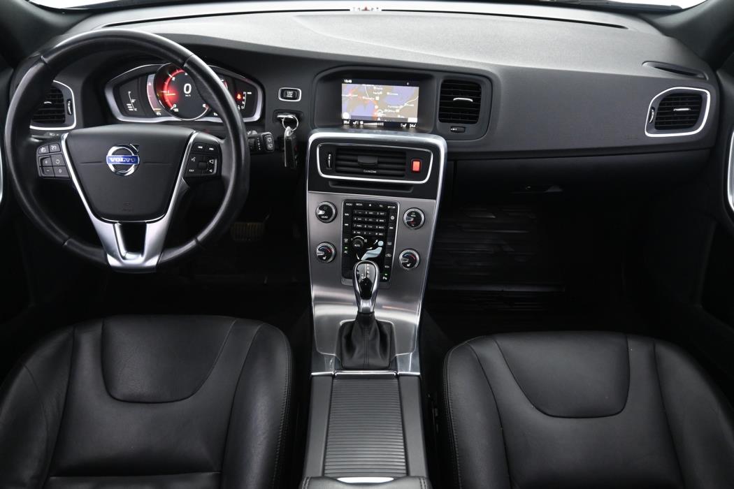 VOLVO V60 Cross Country 2018