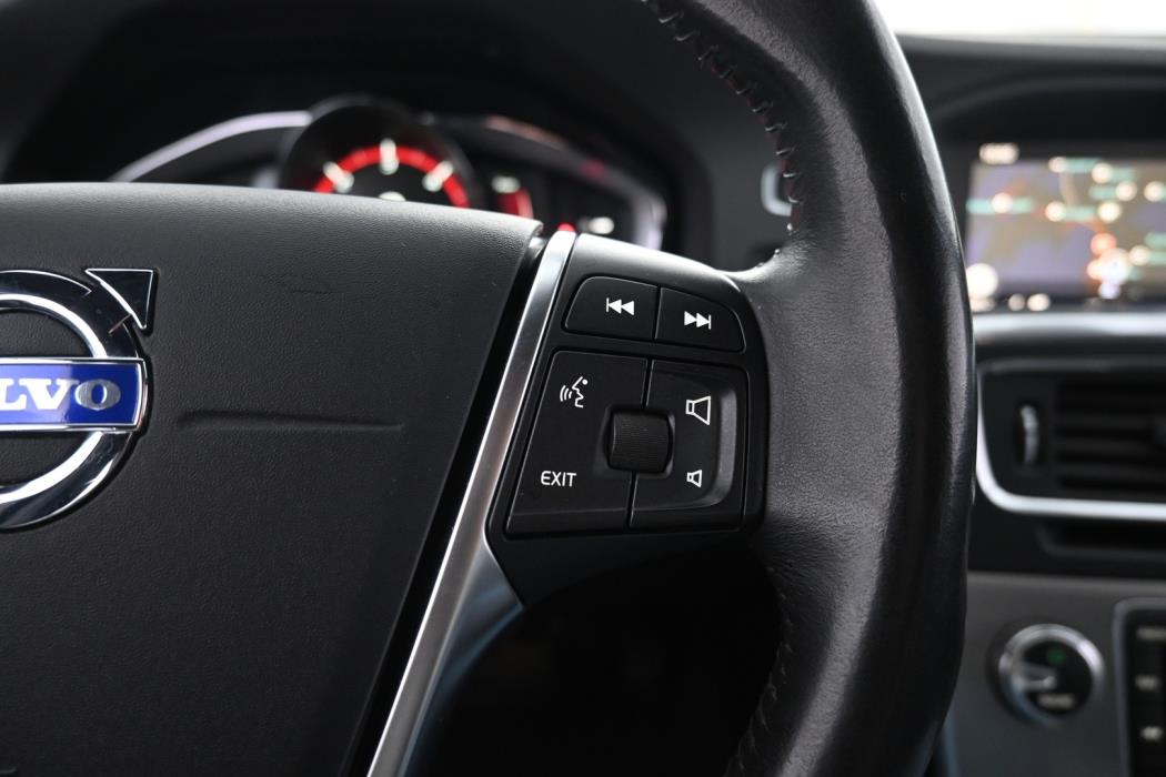 VOLVO V60 Cross Country 2018