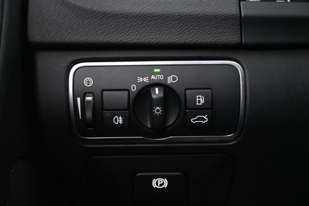 VOLVO V60 Cross Country 2018