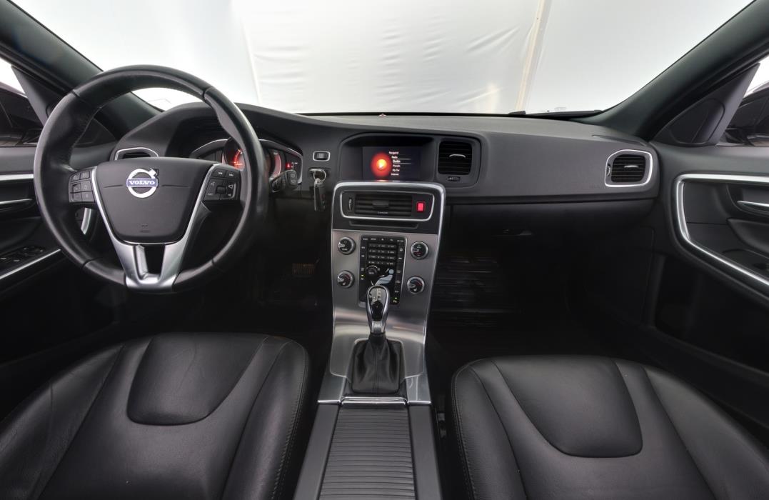 VOLVO V60 Cross Country 2018