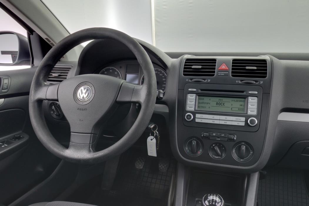 VOLKSWAGEN Jetta 2006