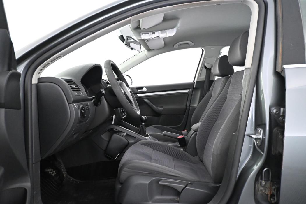 VOLKSWAGEN Jetta 2006