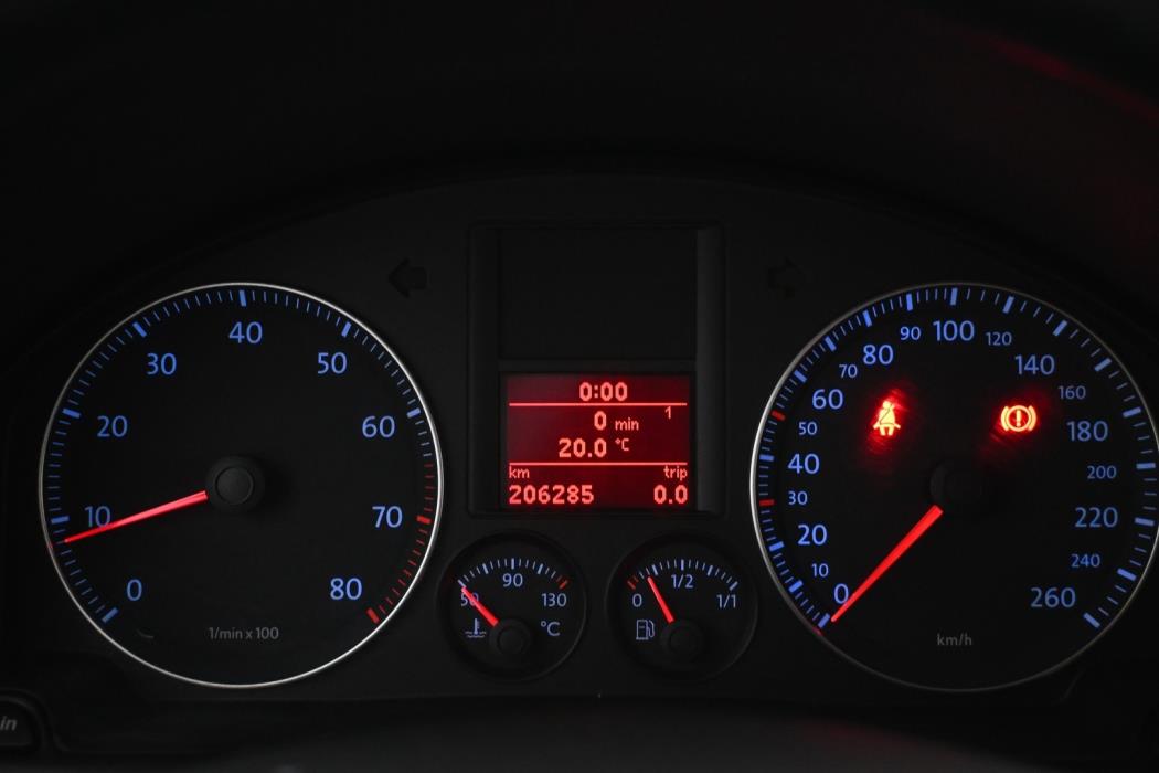 VOLKSWAGEN Jetta 2006