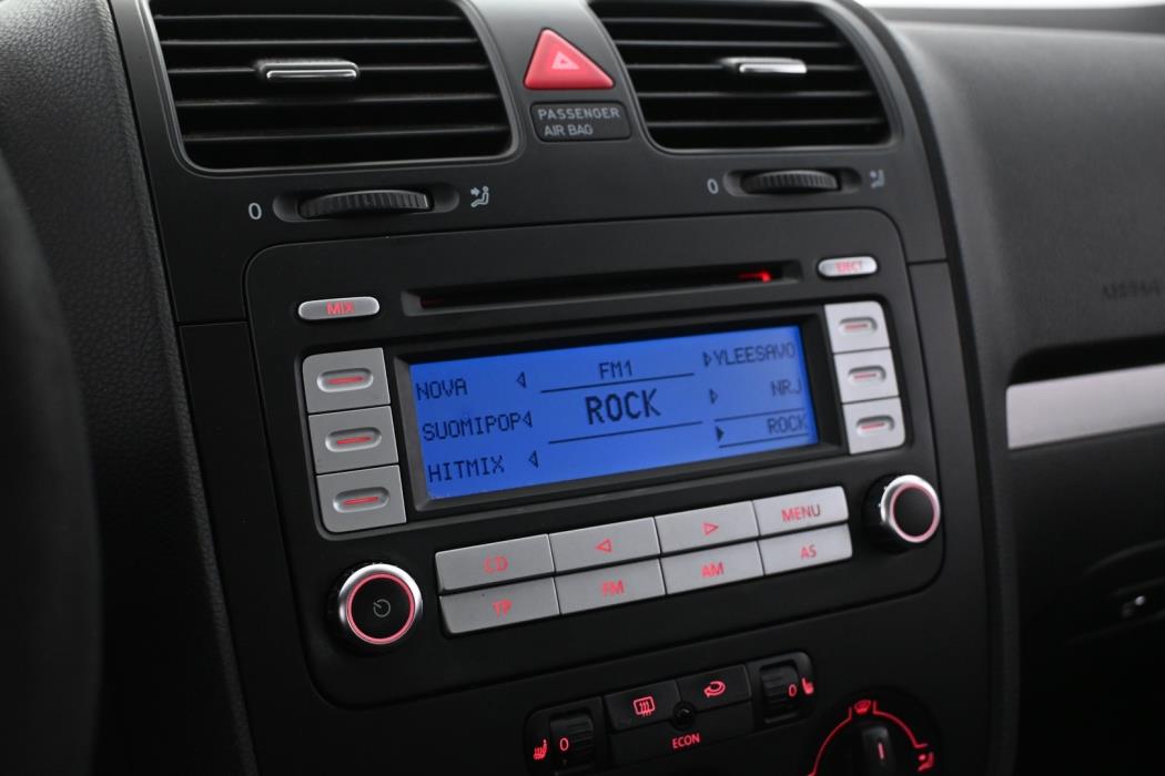 VOLKSWAGEN Jetta 2006