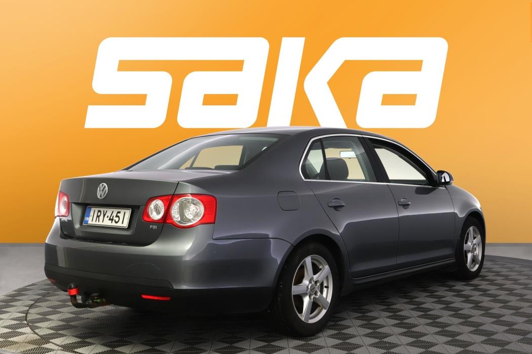 VOLKSWAGEN Jetta 2006