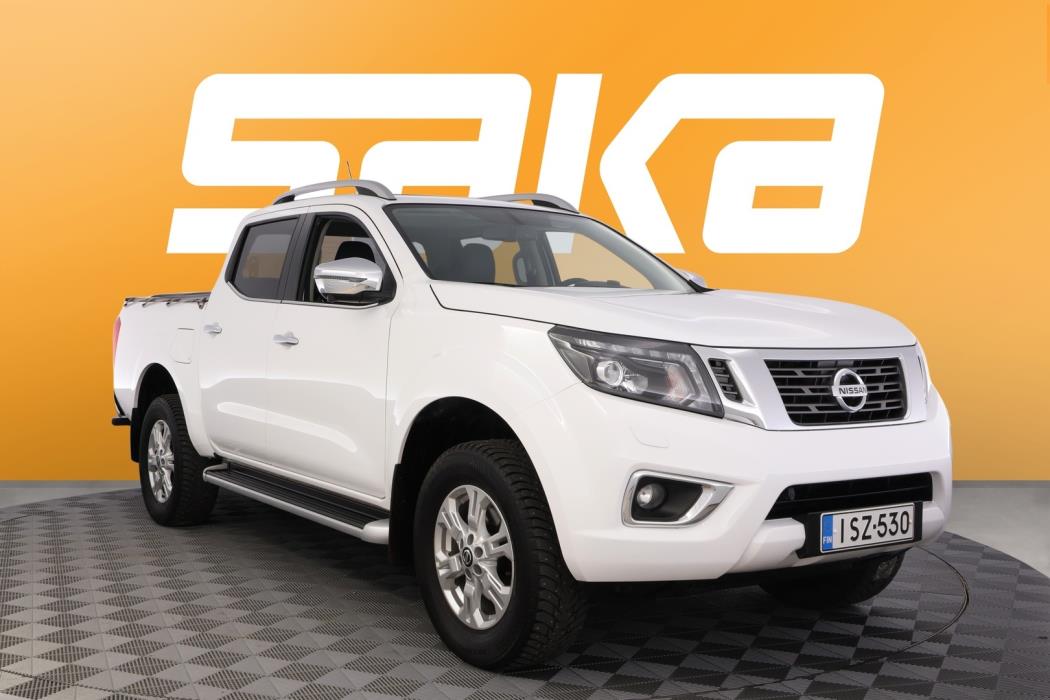 NISSAN Navara 2020