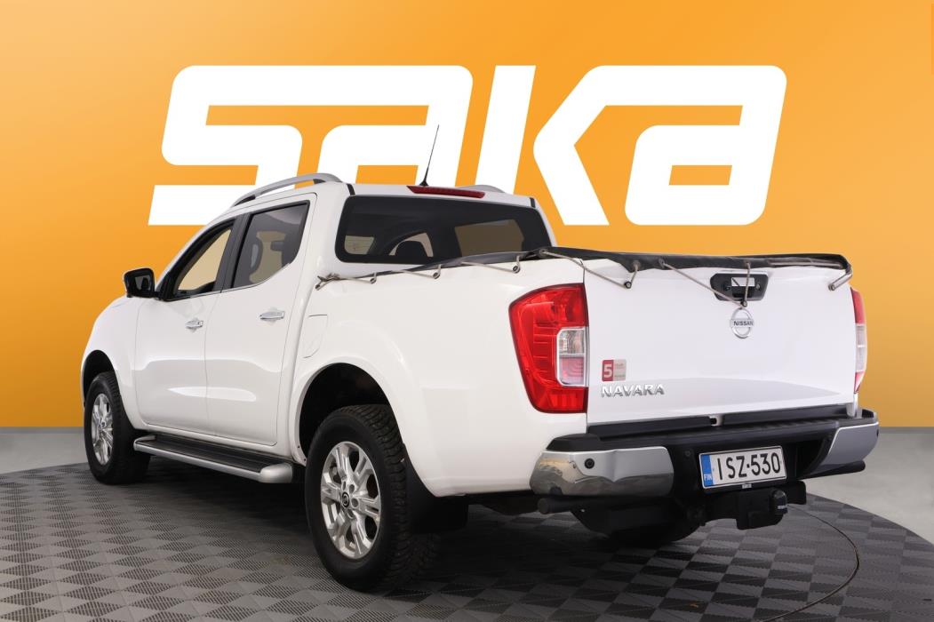 NISSAN Navara 2020
