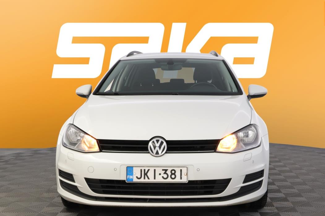 VOLKSWAGEN Golf 2017