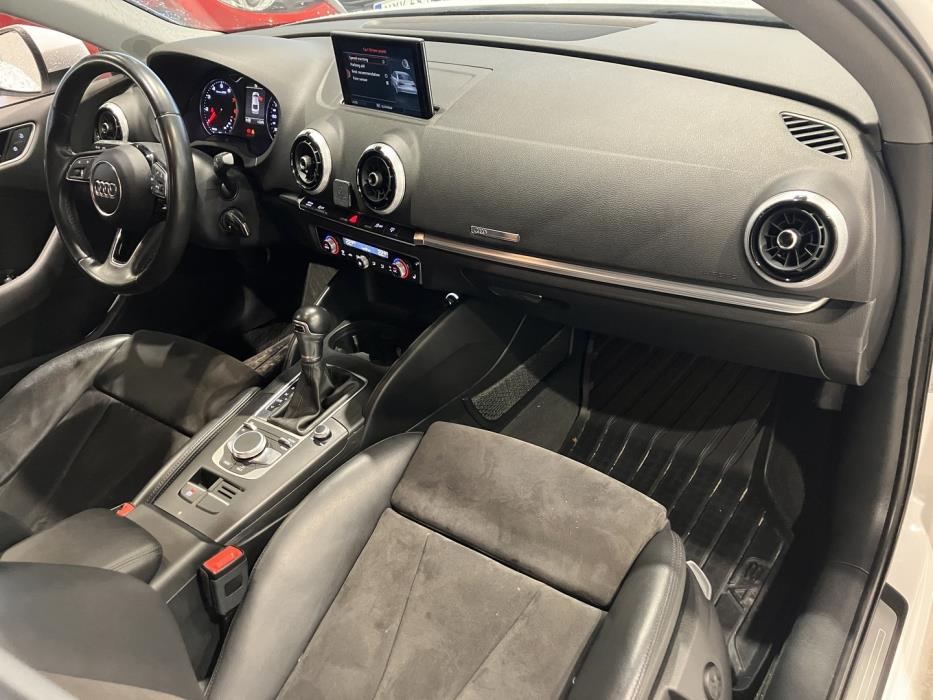 AUDI A3 2017