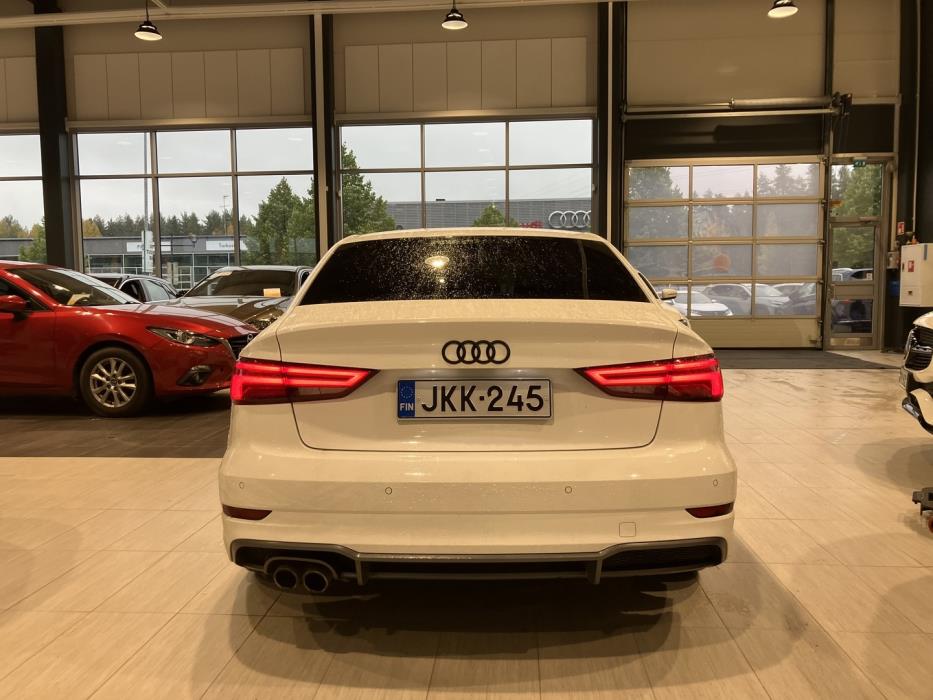 AUDI A3 2017
