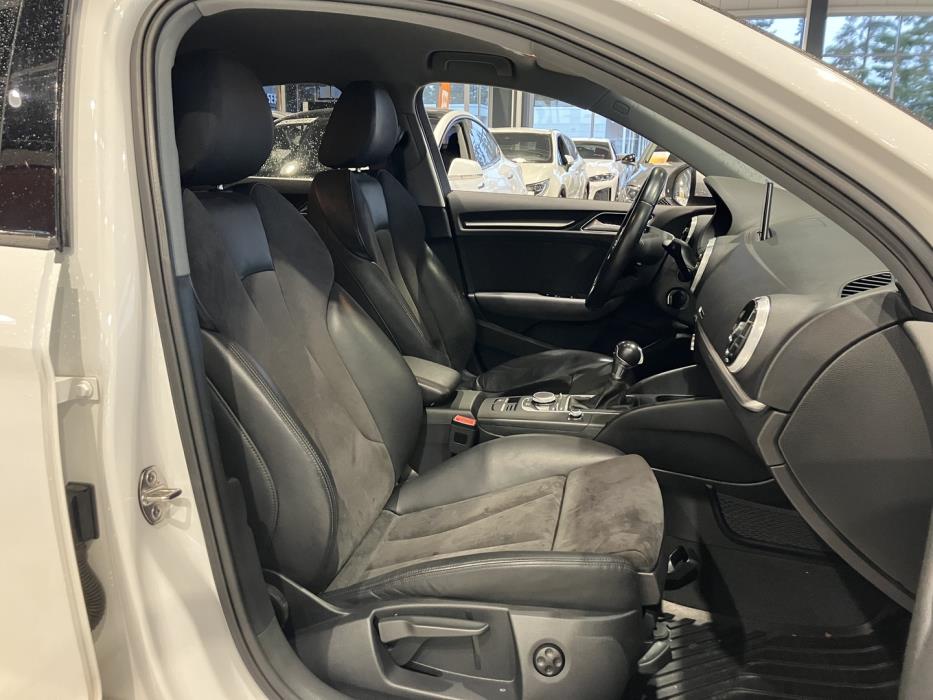 AUDI A3 2017