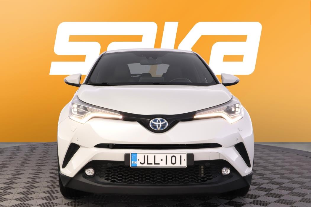 TOYOTA C-HR 2017