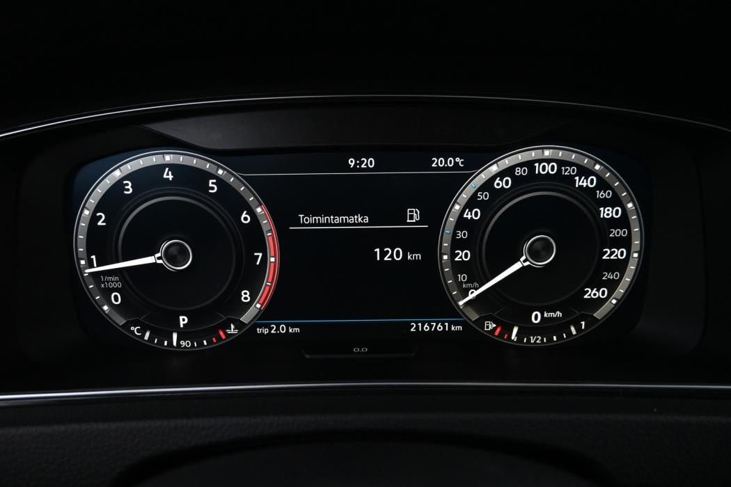 VOLKSWAGEN Golf 2018