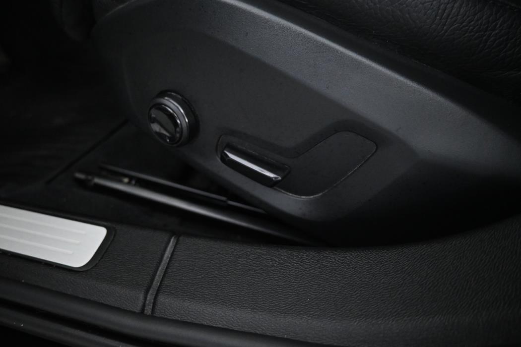 VOLVO V60 2021