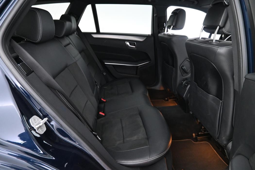 MERCEDES-BENZ E 2013