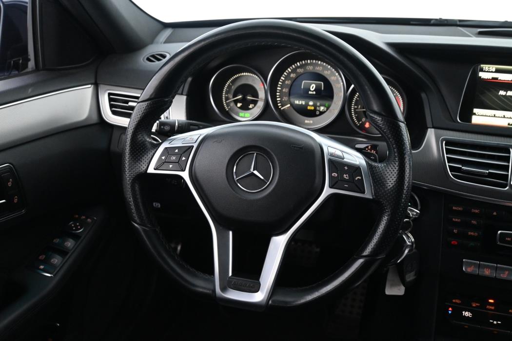 MERCEDES-BENZ E 2013