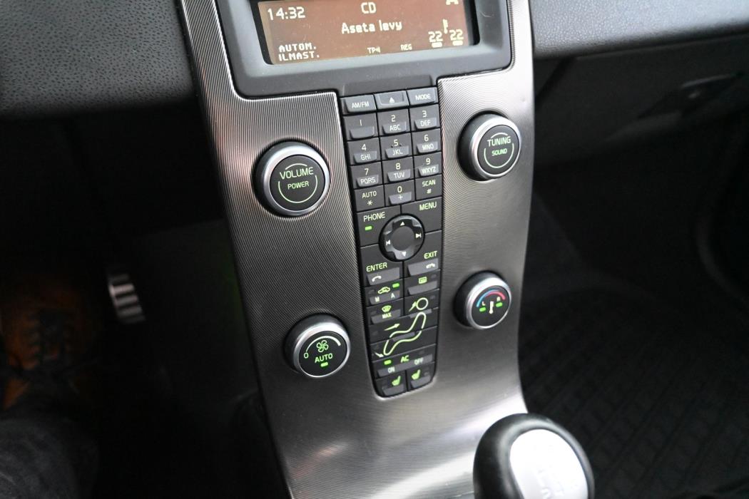VOLVO C30 2012