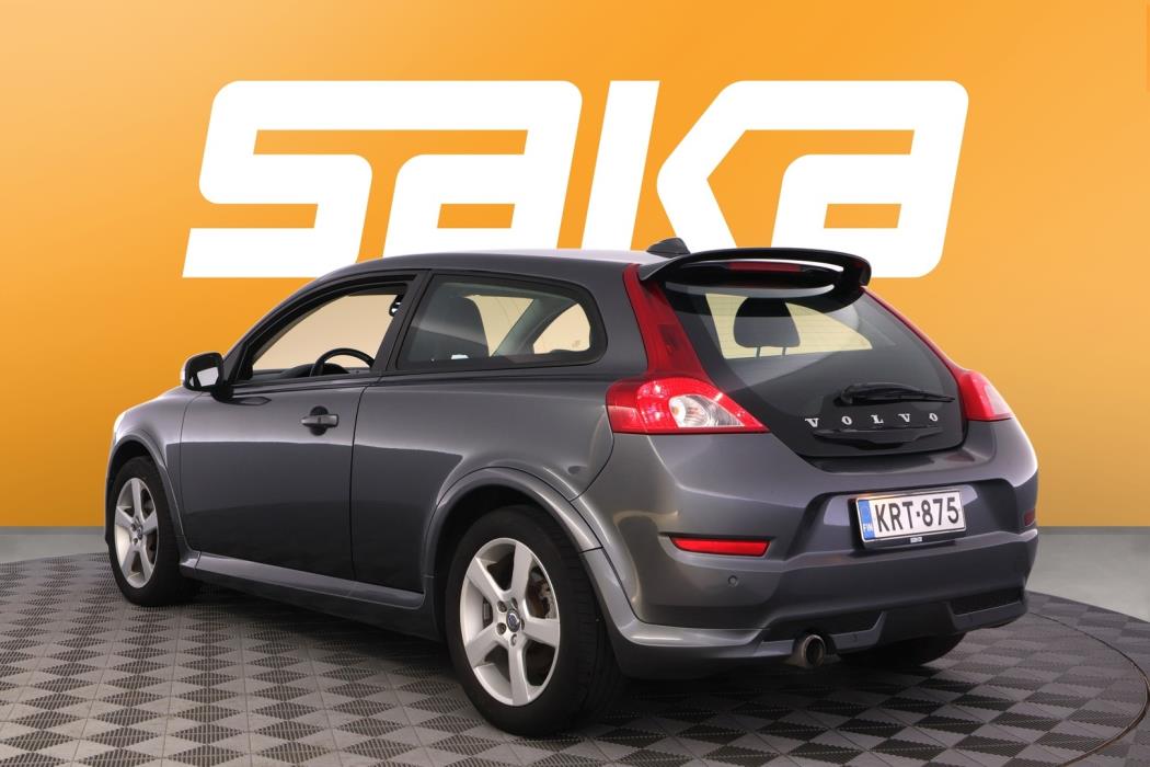 VOLVO C30 2012