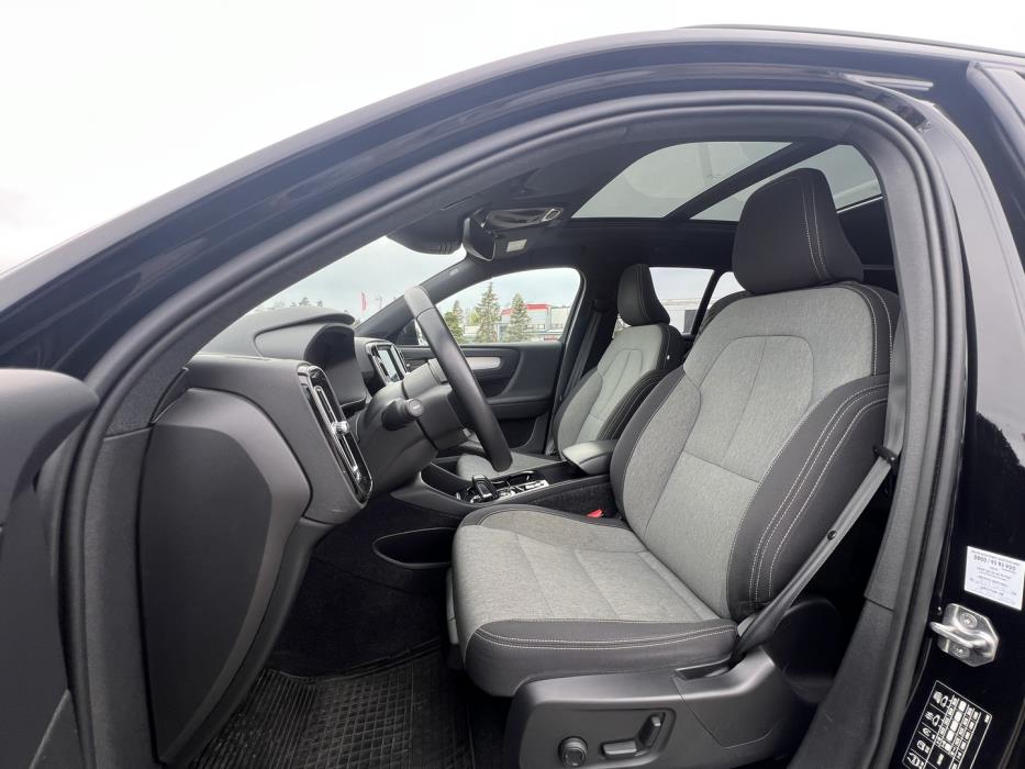 VOLVO XC40 2021
