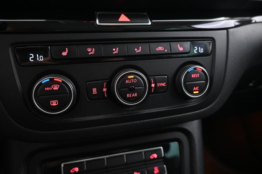 VOLKSWAGEN Sharan 2017