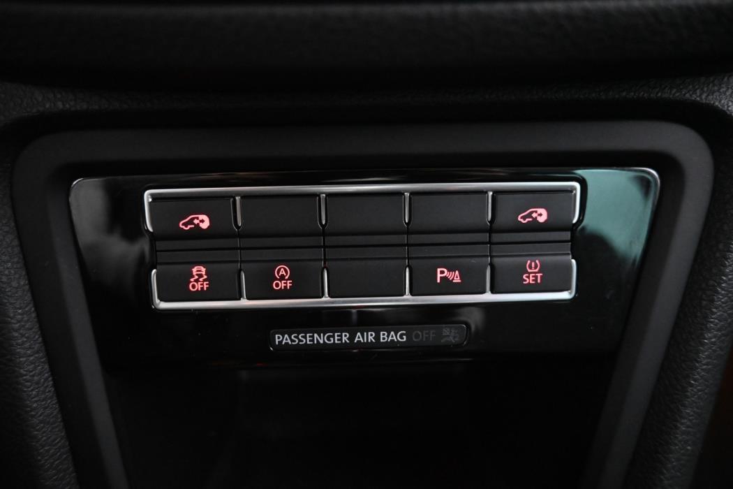 VOLKSWAGEN Sharan 2017