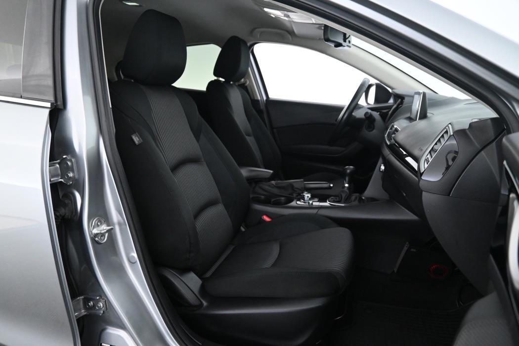 MAZDA 3 2014