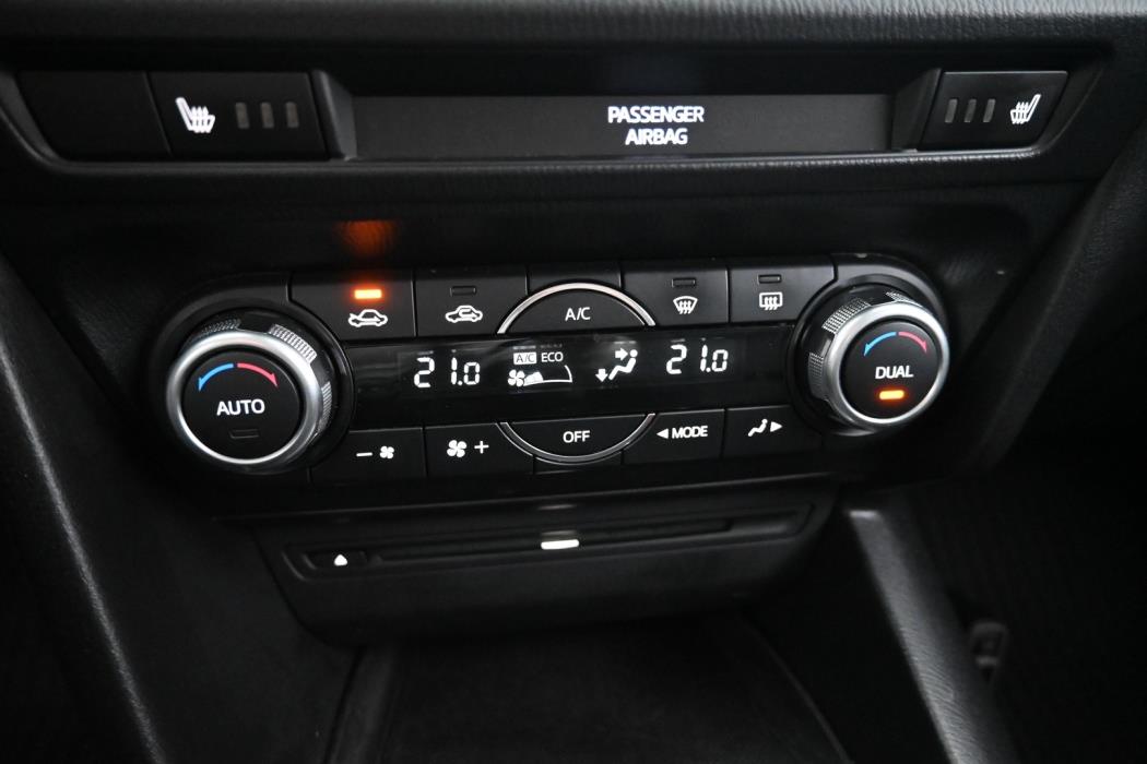 MAZDA 3 2014