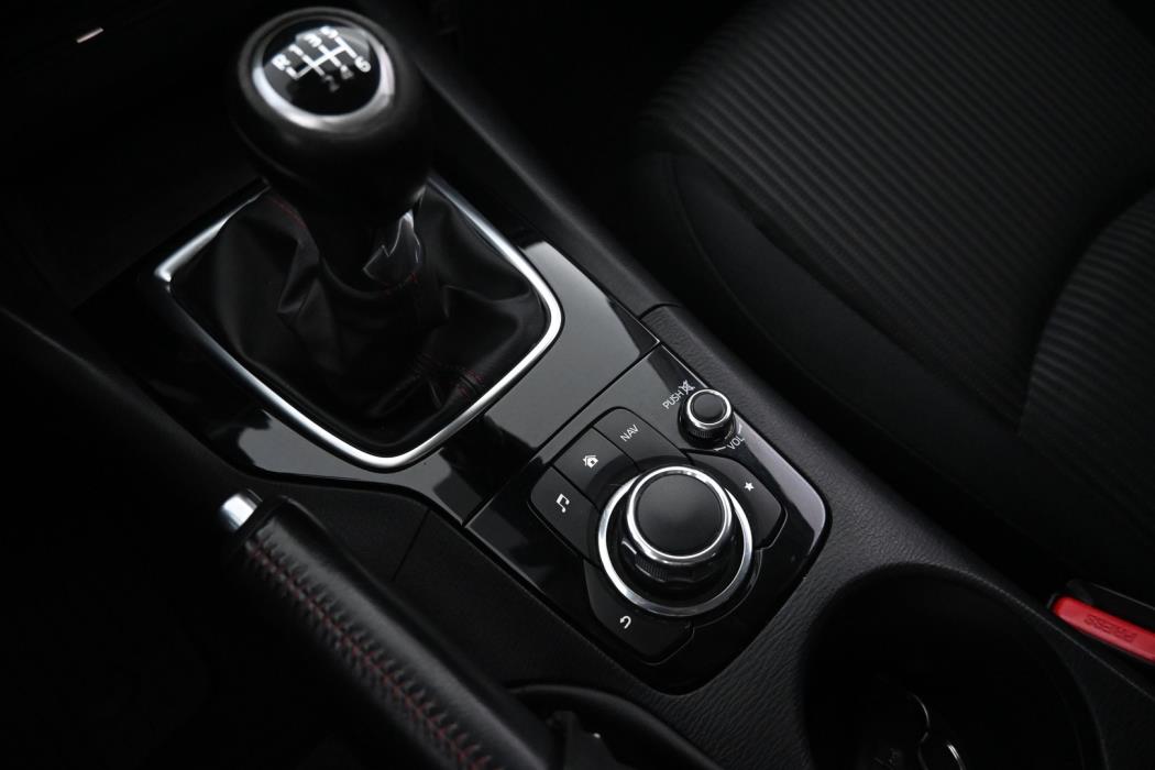 MAZDA 3 2014
