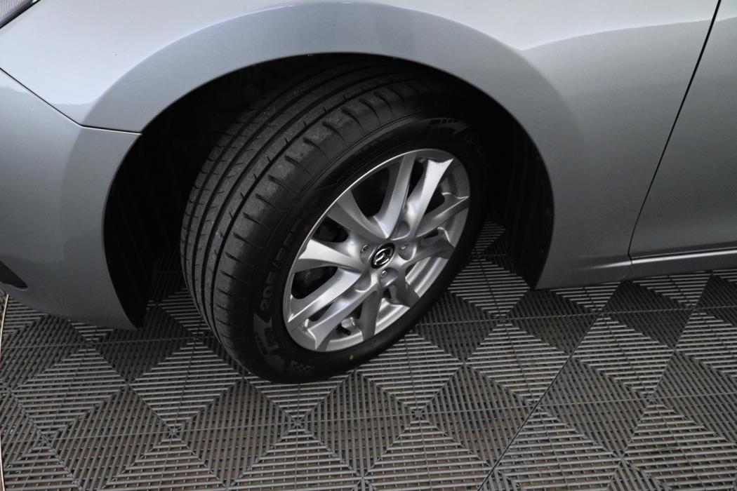MAZDA 3 2014