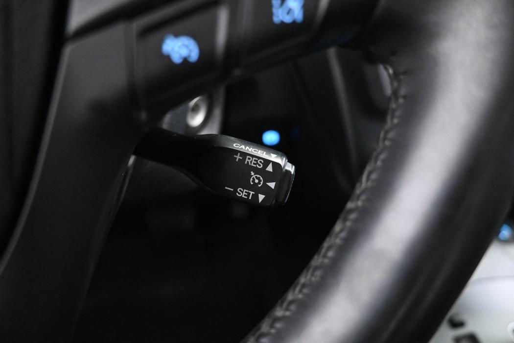 TOYOTA Avensis 2017