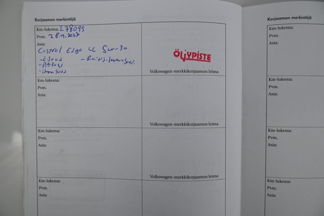 VOLKSWAGEN Passat 2010