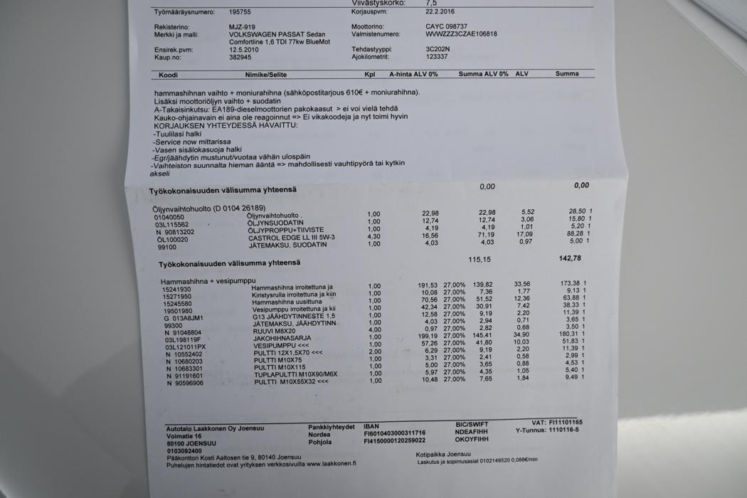 VOLKSWAGEN Passat 2010