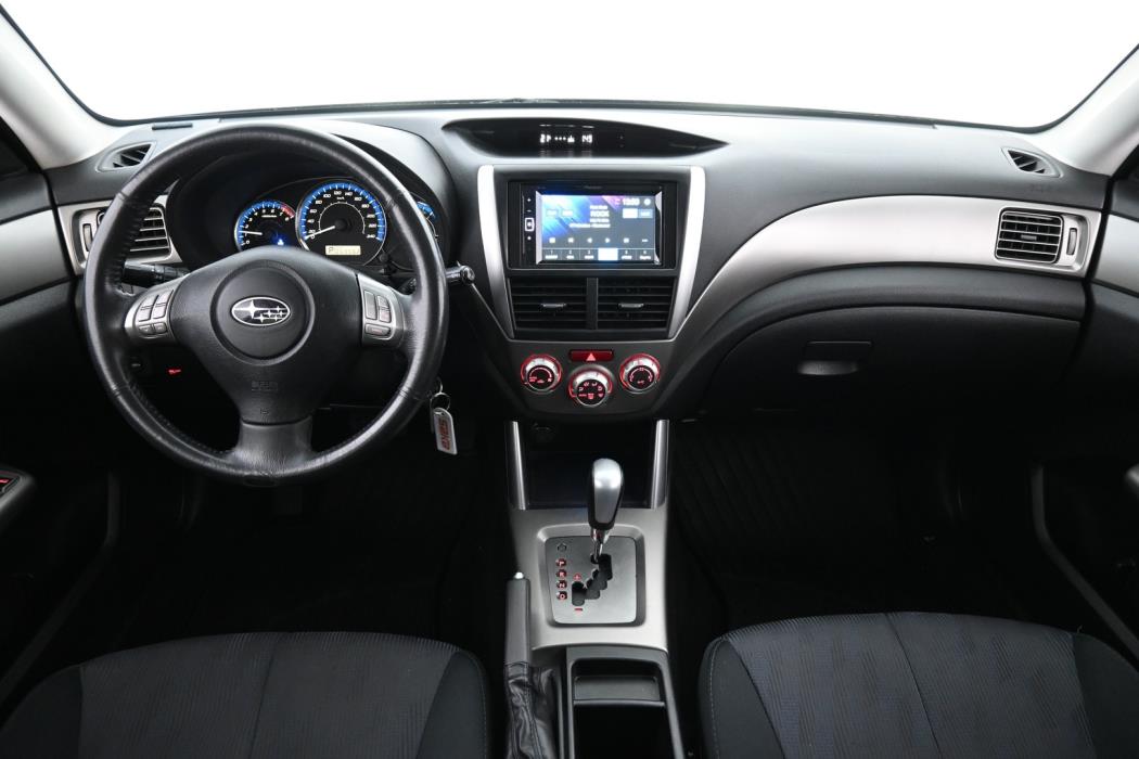 SUBARU Forester 2010