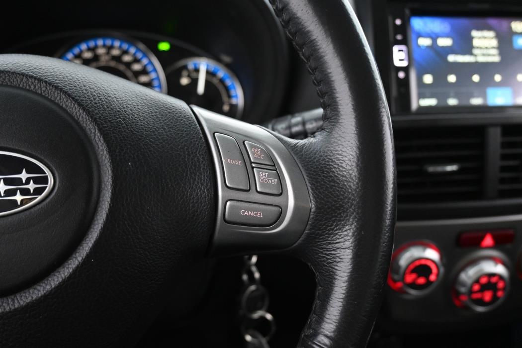 SUBARU Forester 2010