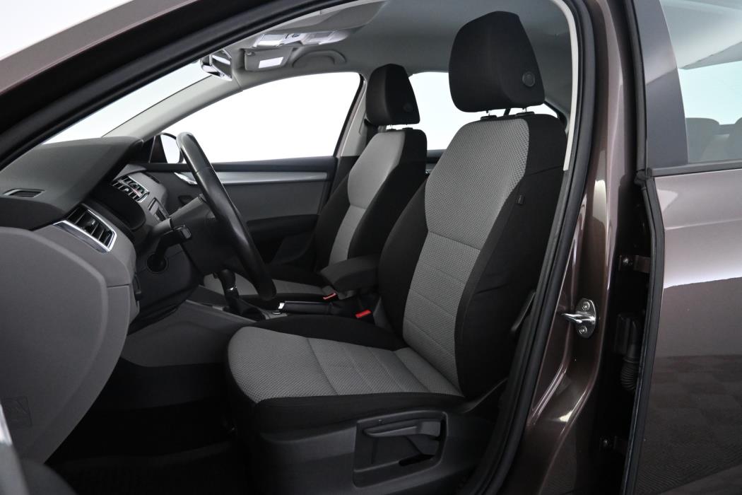 SKODA Octavia 2014