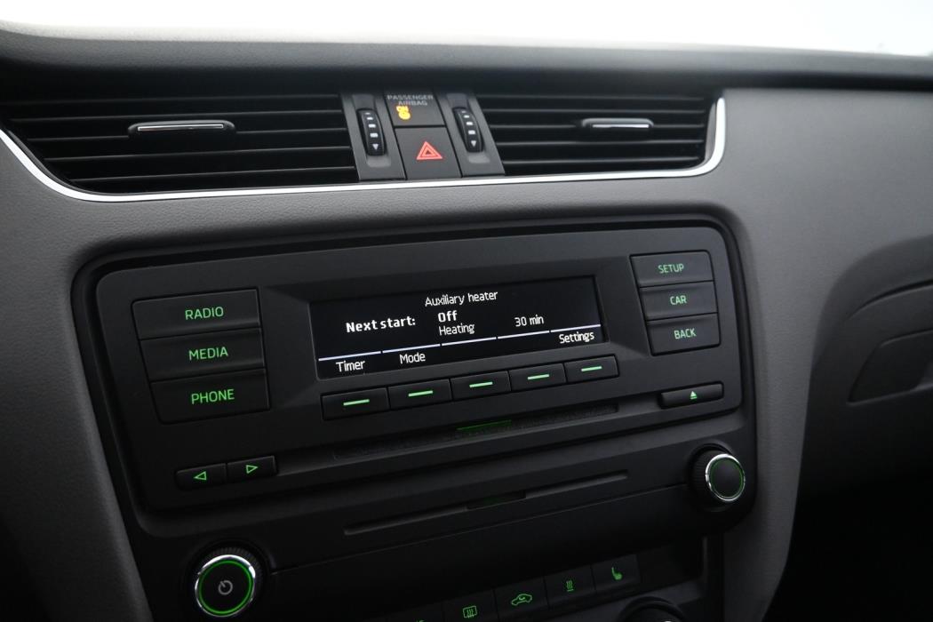 SKODA Octavia 2014
