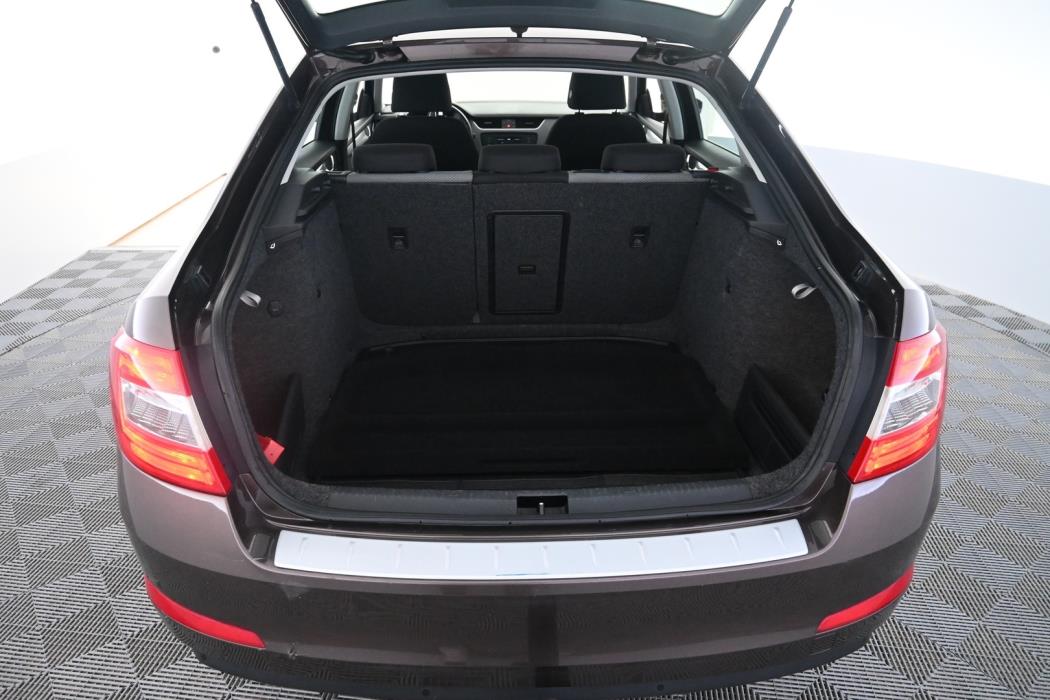 SKODA Octavia 2014