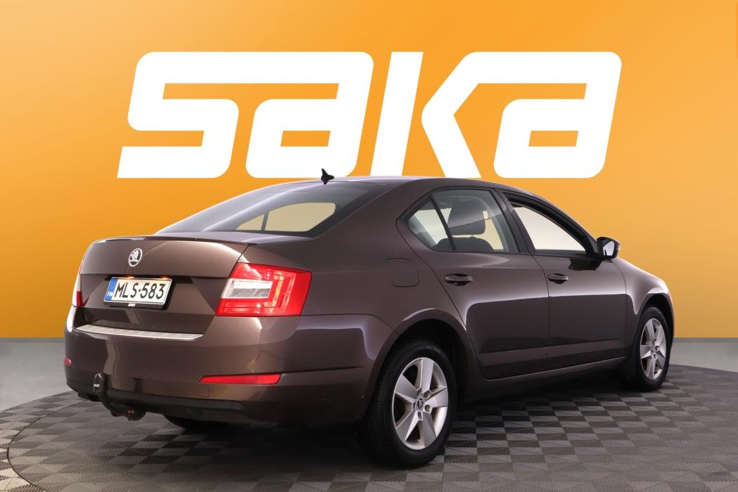 SKODA Octavia 2014