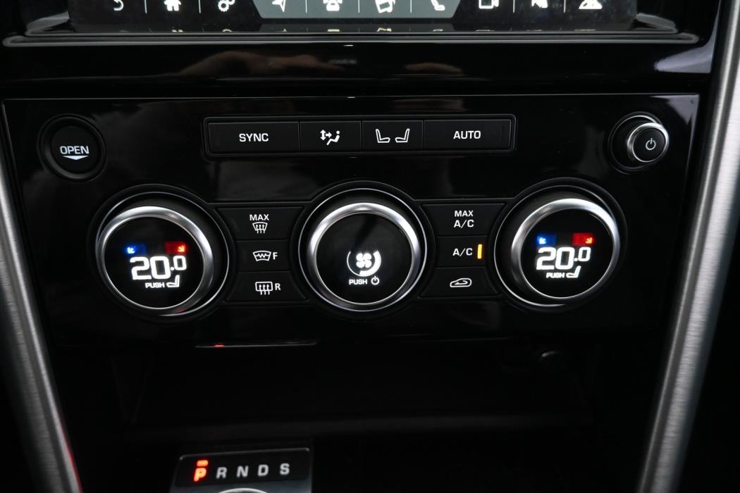 LAND ROVER Discovery 2018