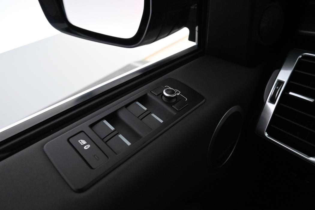 LAND ROVER Discovery 2018